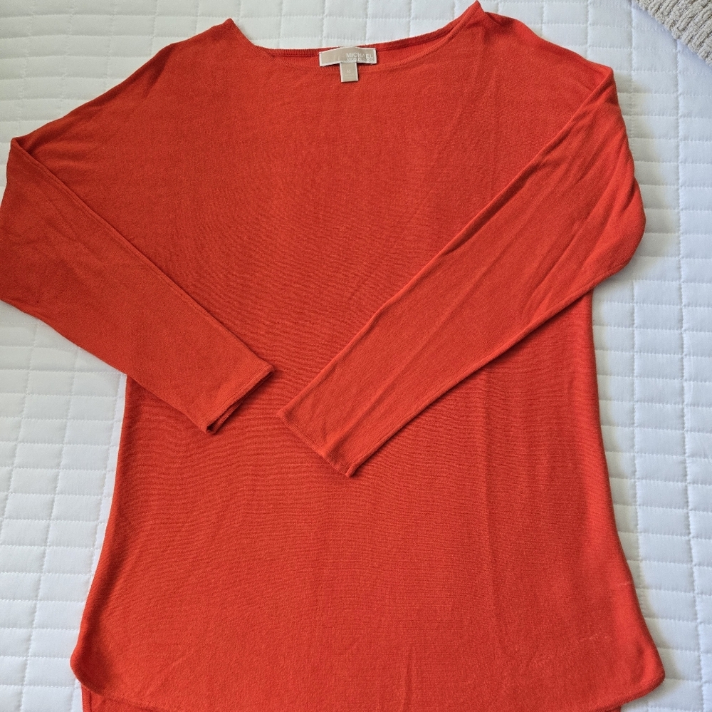Michael Kors redid hi low tunic sweater